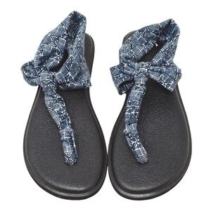 Sanuk Yoga Sling Ella Prints Flip Flops - Black/White Tiki Tile Size 6